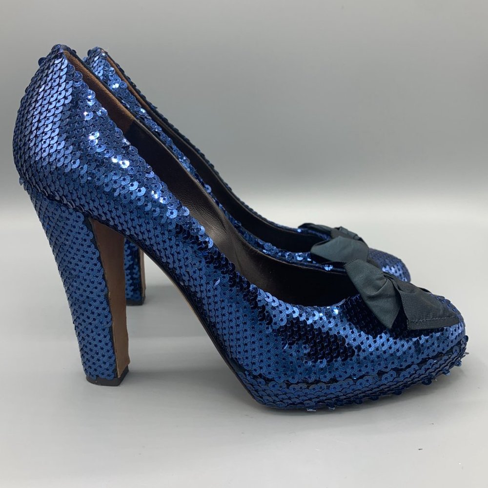Moschino Cheap & Chic Blue Pumps in Leather (38)  - FL-SH-052